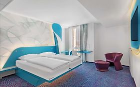 Hotel Prizeotel Hamburg-st.pauli  3*